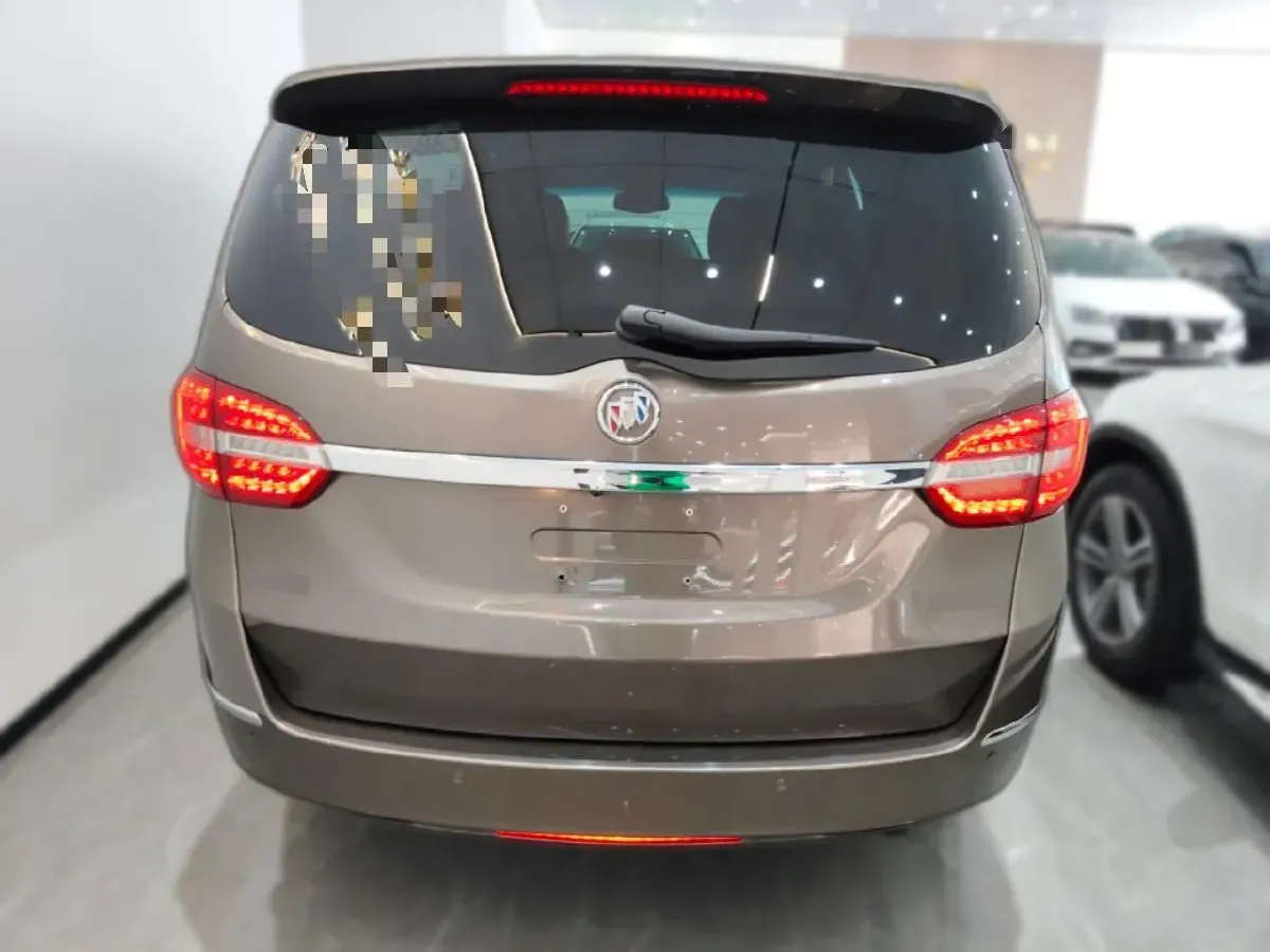 2017 Buick GL8 2.5L 200HP L4 6AT,autocango,china used car exporter,china ev exporter,chinese used car exporter,chinese used ev exporter