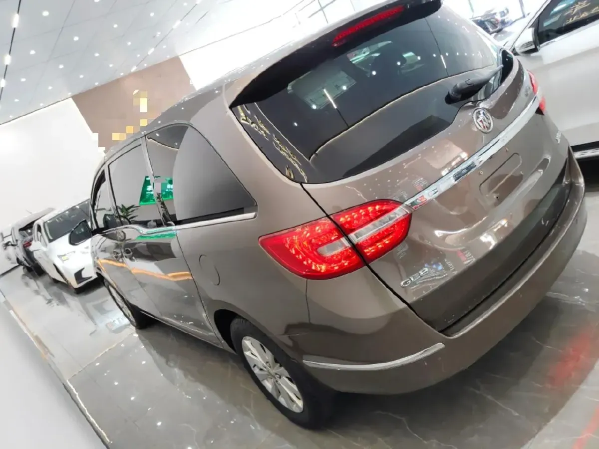 2017 Buick GL8 2.5L 200HP L4 6AT,autocango,china used car exporter,china ev exporter,chinese used car exporter,chinese used ev exporter