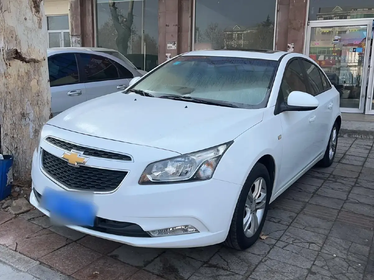 2015 Chevrolet Cruze 1.5L 113HP L4 5MT