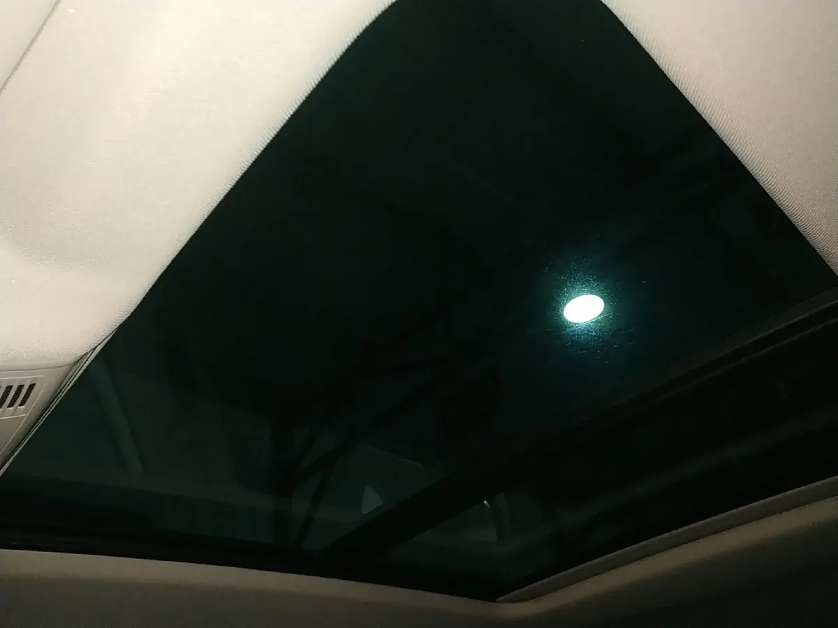 2019 Volkswagen T-Cross 1.5L 113HP L4 6AT,autocango,china used car exporter,china ev exporter,chinese used car exporter,chinese used ev exporter