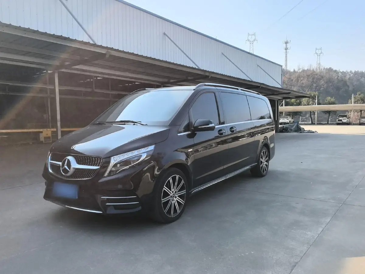 2021 Mercedes-Benz V Class 2.0T 211HP L4 9AT