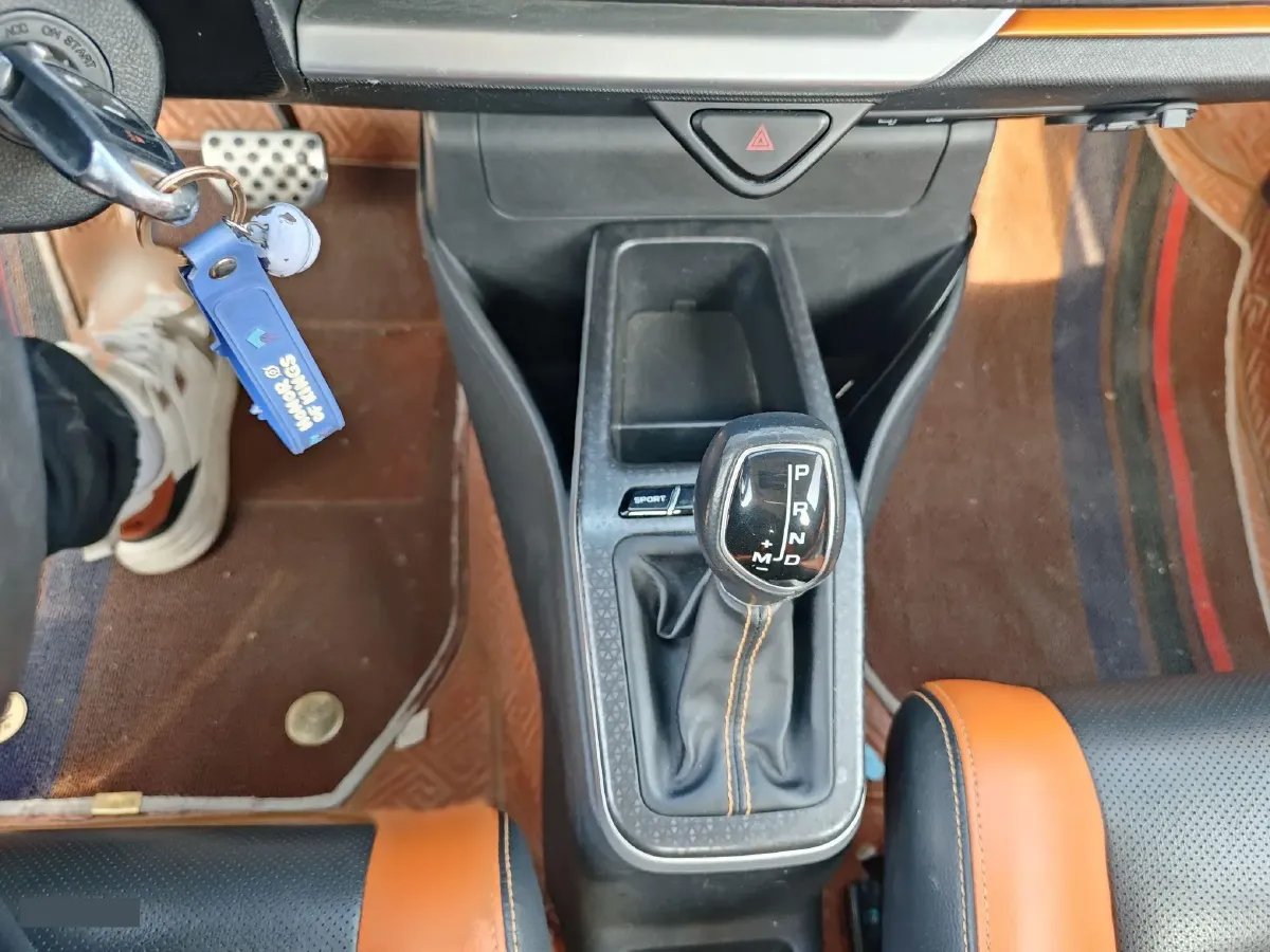 2017 Geely Vision X1 1.3L 88HP L4 4AT,autocango,china used car exporter,china ev exporter,chinese used car exporter,chinese used ev exporter