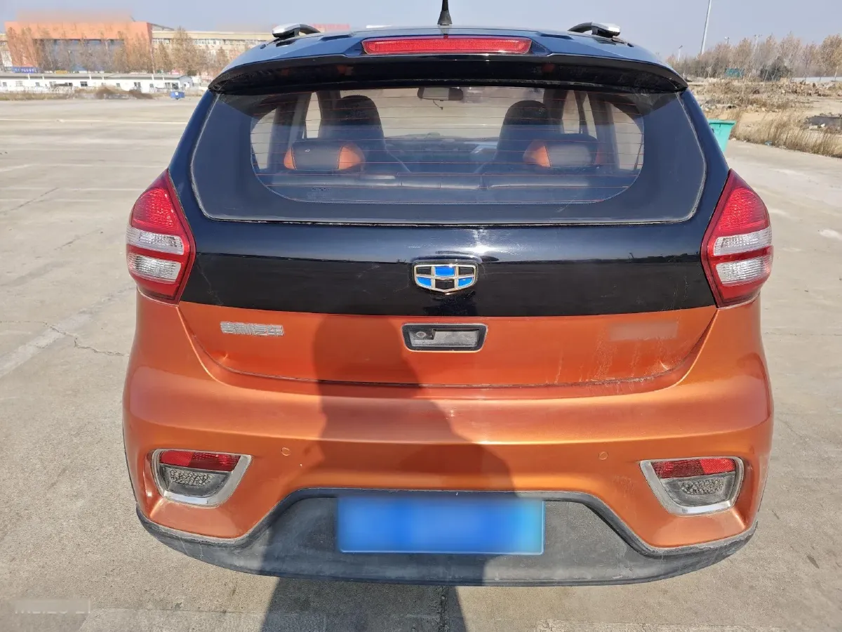 2017 Geely Vision X1 1.3L 88HP L4 4AT,autocango,china used car exporter,china ev exporter,chinese used car exporter,chinese used ev exporter
