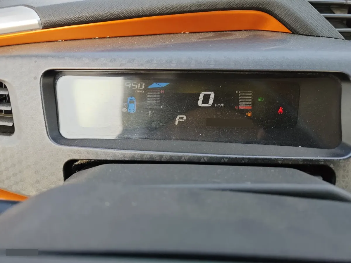 2017 Geely Vision X1 1.3L 88HP L4 4AT,autocango,china used car exporter,china ev exporter,chinese used car exporter,chinese used ev exporter