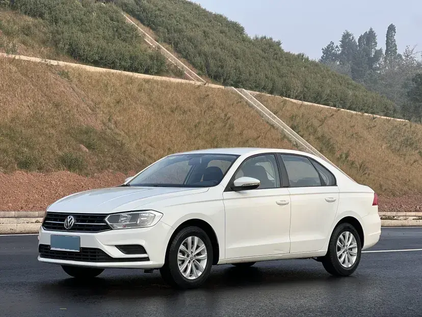 2018 Volkswagen Bora 1.5L 110HP L4 6AT