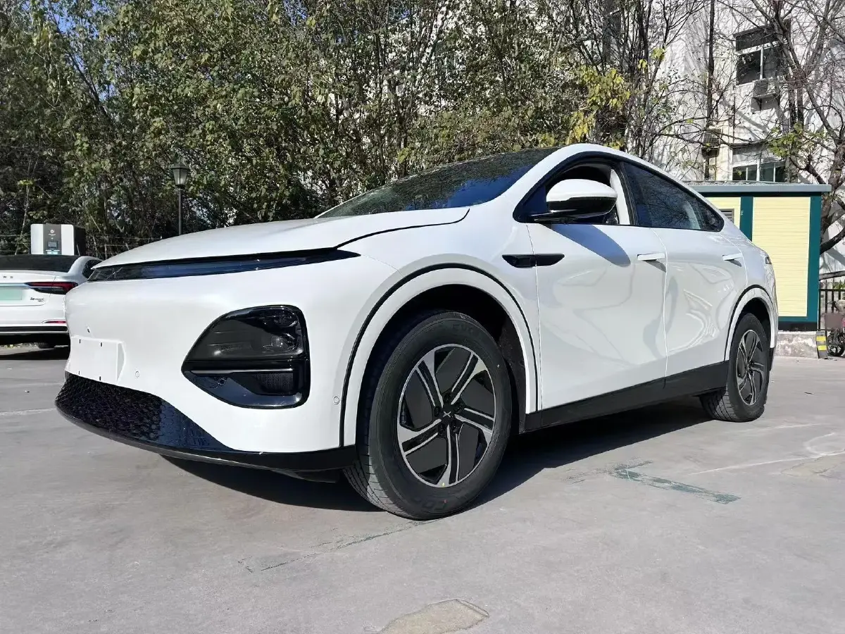 2024 Xpeng G6 BEV 66KWH
