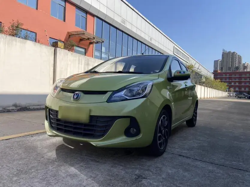 2015 ChangAn BenBen 1.4L 101HP L4 5AMT