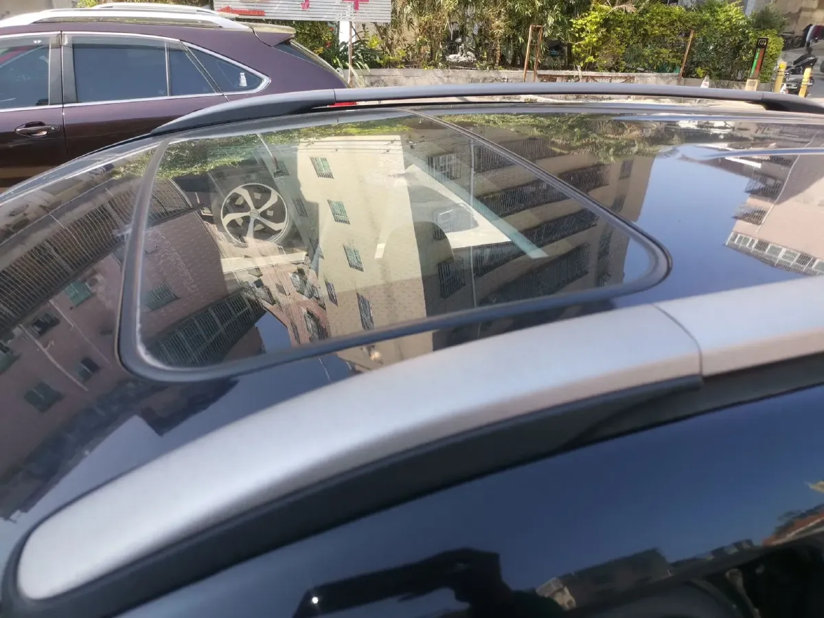 2017 Leopaard CS10 2.0T 177HP L4 6DCT,autocango,china used car exporter,china ev exporter,chinese used car exporter,chinese used ev exporter