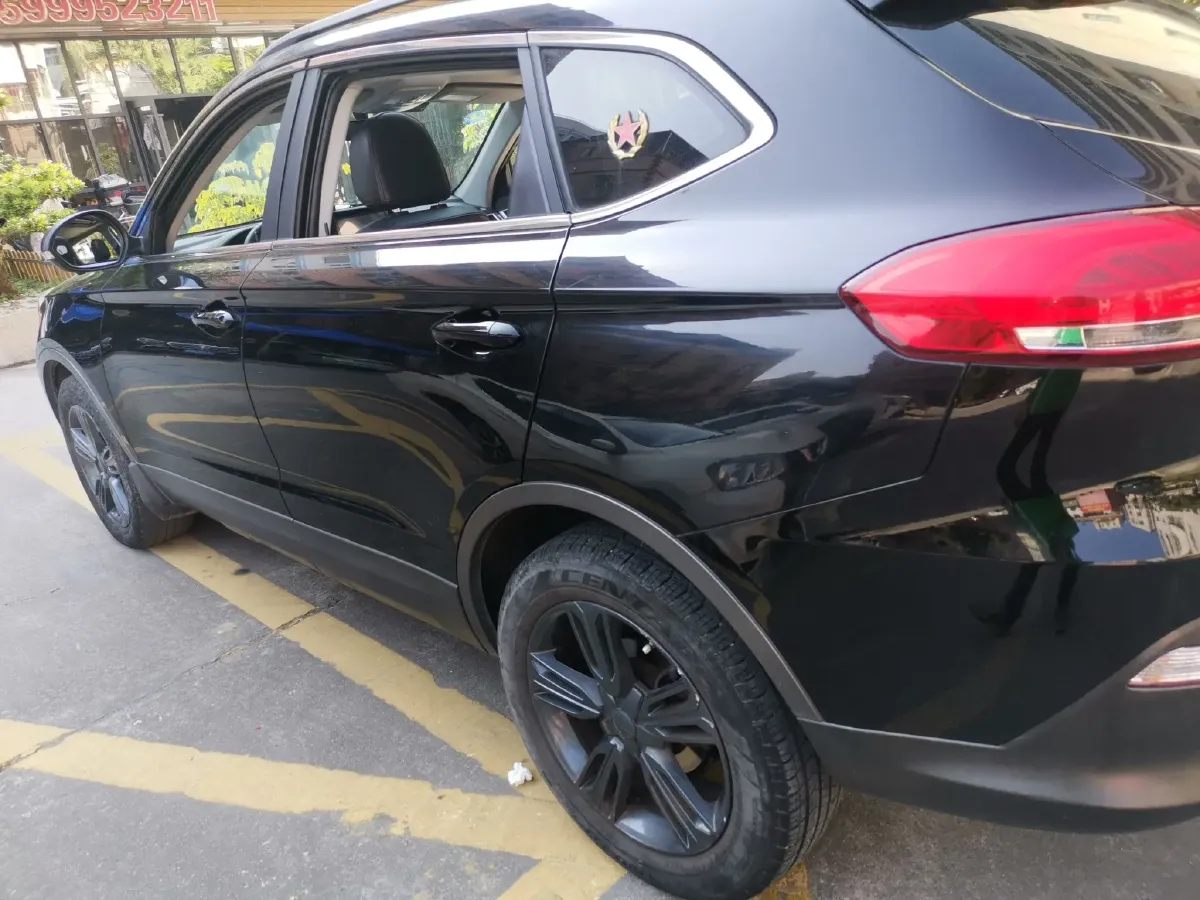 2017 Leopaard CS10 2.0T 177HP L4 6DCT,autocango,china used car exporter,china ev exporter,chinese used car exporter,chinese used ev exporter