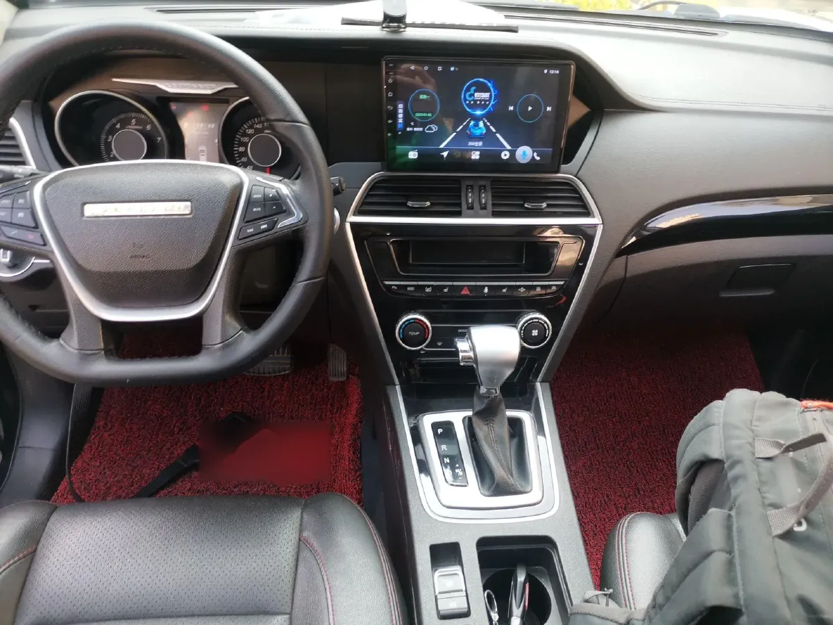 2017 Leopaard CS10 2.0T 177HP L4 6DCT,autocango,china used car exporter,china ev exporter,chinese used car exporter,chinese used ev exporter