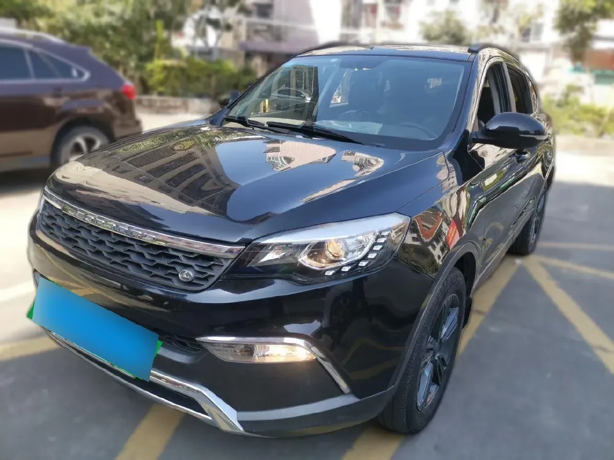 2017 Leopaard CS10 2.0T 177HP L4 6DCT,autocango,china used car exporter,china ev exporter,chinese used car exporter,chinese used ev exporter