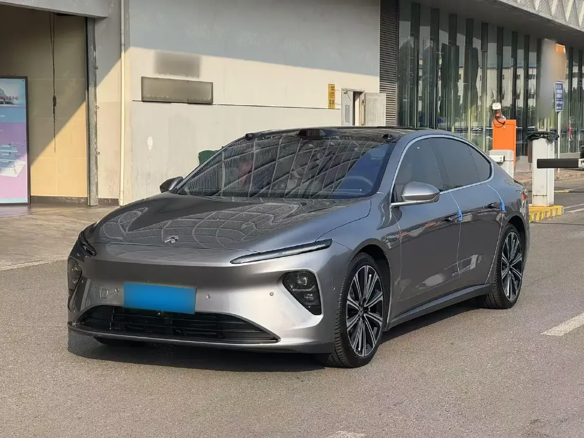 2024 NIO ET7 BEV 75KWH