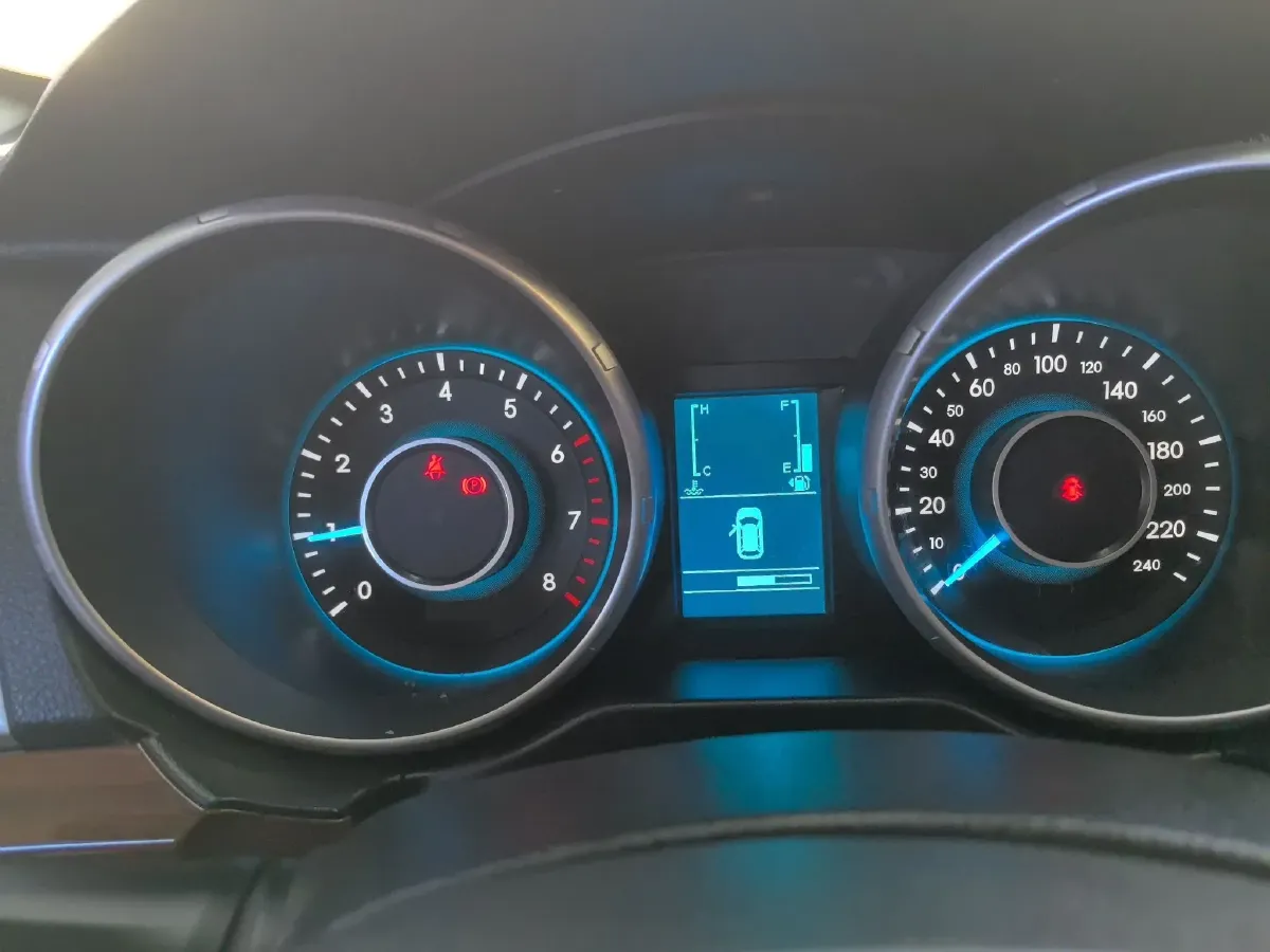 2016 BAIC WeiWang S50 1.5T 150HP L4 6MT,autocango,china used car exporter,china ev exporter,chinese used car exporter,chinese used ev exporter