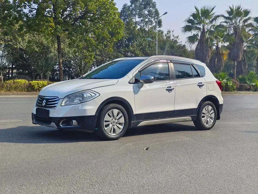 2014 Suzuki S-cross 1.6L 122HP L4 CVT,autocango,china used car exporter,china ev exporter,chinese used car exporter,chinese used ev exporter
