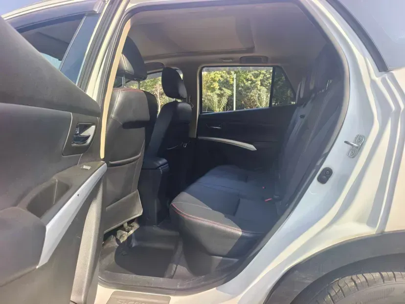 2014 Suzuki S-cross 1.6L 122HP L4 CVT,autocango,china used car exporter,china ev exporter,chinese used car exporter,chinese used ev exporter