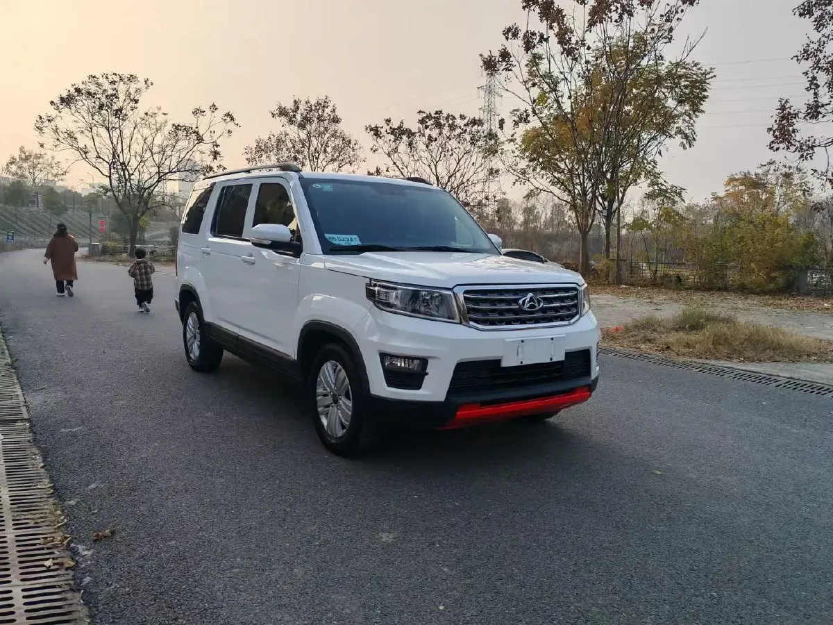 2018 ChangAn Oshan X70A 1.5L 107HP L4 5MT,autocango,china used car exporter,china ev exporter,chinese used car exporter,chinese used ev exporter