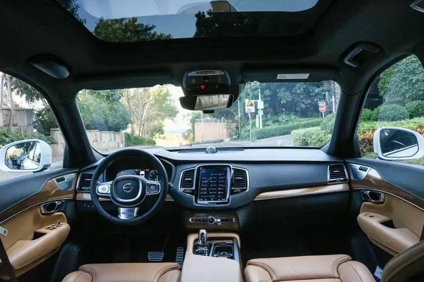 2019 Volvo XC90 PHEV 2.0T 320HP L4 8AT PHEV 10.4KWH,autocango,china used car exporter,china ev exporter,chinese used car exporter,chinese used ev exporter