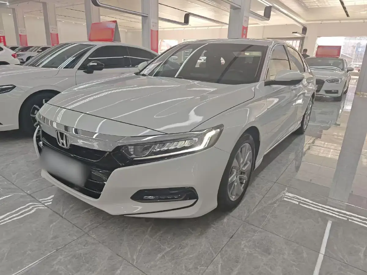 2018 Honda Accord 1.5T 194HP L4 CVT