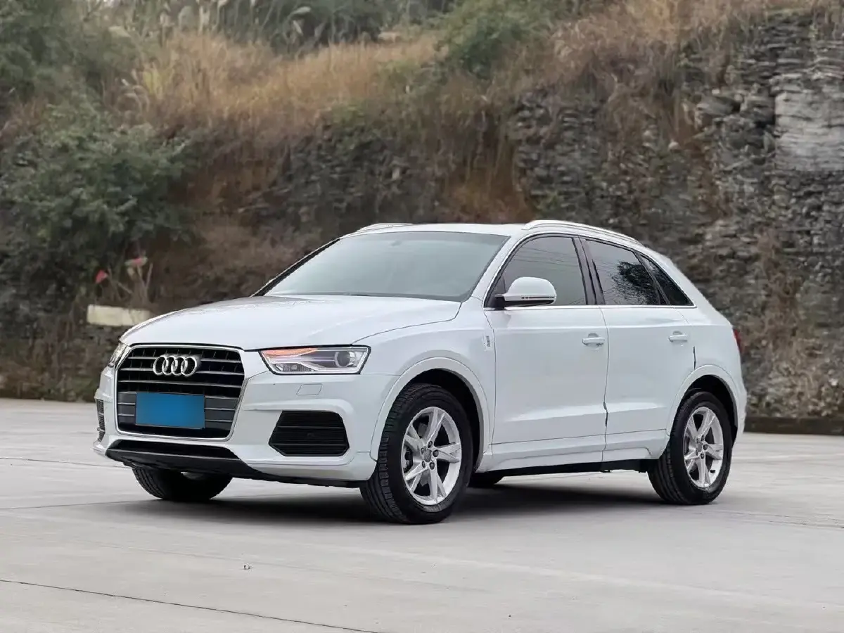 2017 Audi Q3 2.0T 180HP L4 7DCT