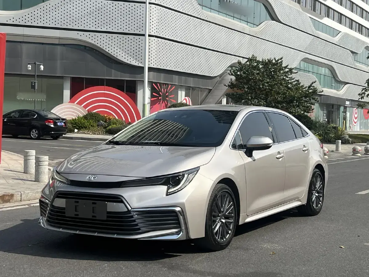 2021 Toyota Paptor 2.0L 171HP L4 CVT