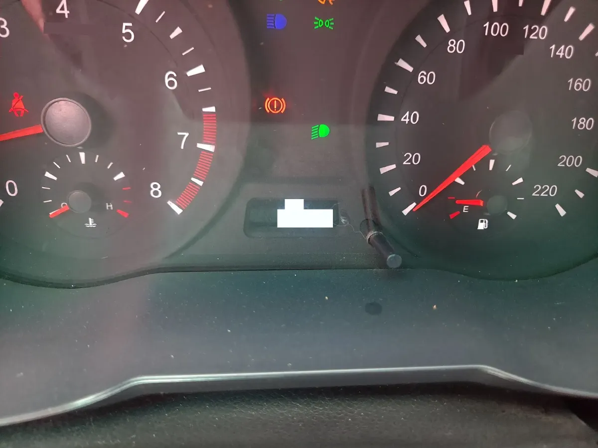 2015 HaiMa Family 1.6L 125HP L4 6MT,autocango,china used car exporter,china ev exporter,chinese used car exporter,chinese used ev exporter