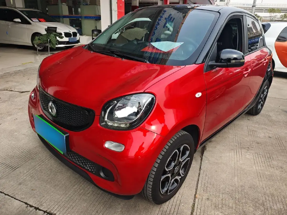 2018 Smart smart forfour 0.9T 90HP L3 6DCT