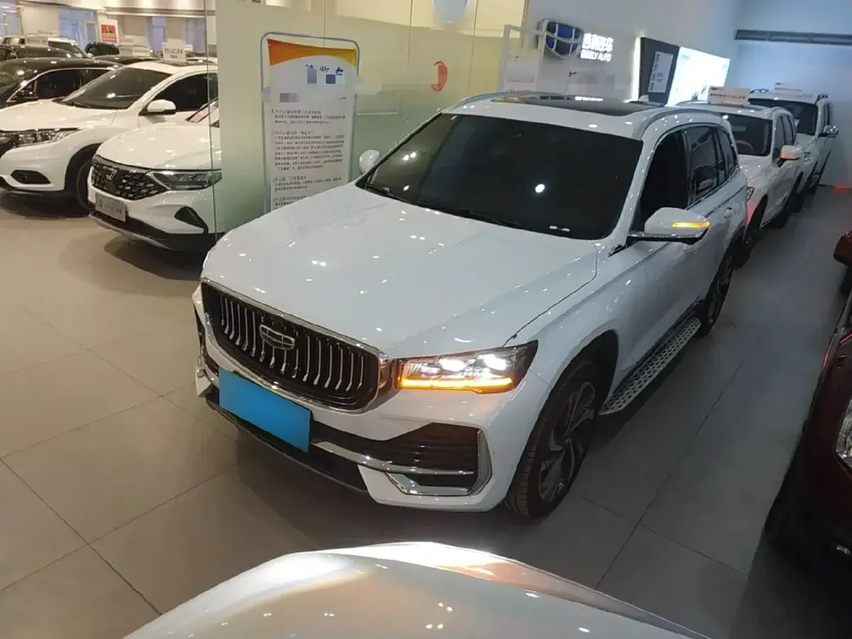 2024 Geely Monjaro 2.0T 238HP L4 8AT