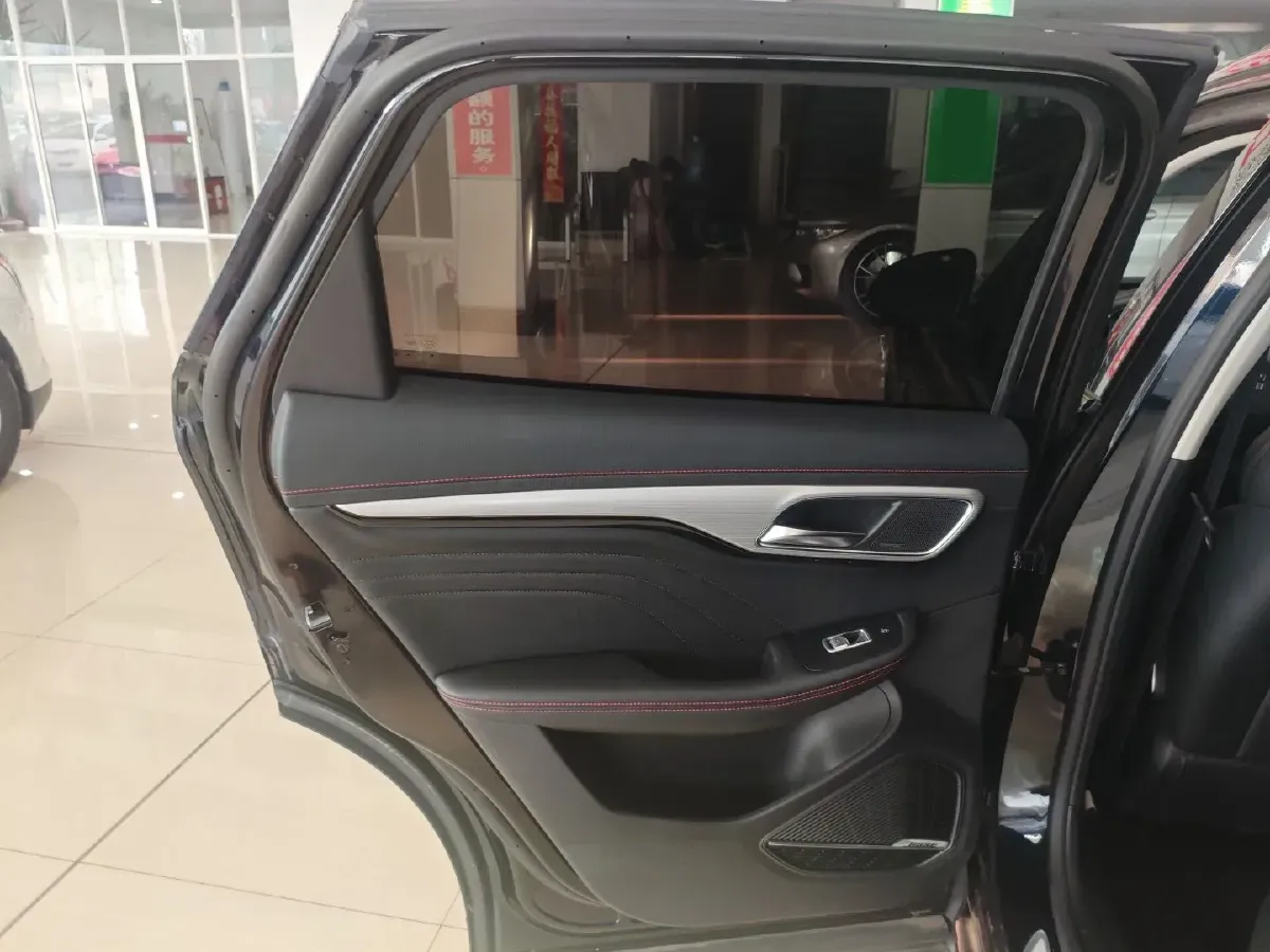 2021 Rising Auto MARVEL R 2AT BEV 69.9KWH,autocango,china used car exporter,china ev exporter,chinese used car exporter,chinese used ev exporter
