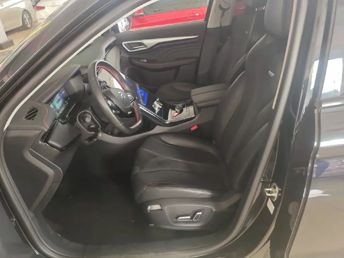 2021 Rising Auto MARVEL R 2AT BEV 69.9KWH,autocango,china used car exporter,china ev exporter,chinese used car exporter,chinese used ev exporter