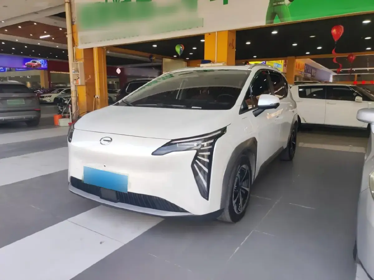2023 Aion Y BEV 61.7KWH