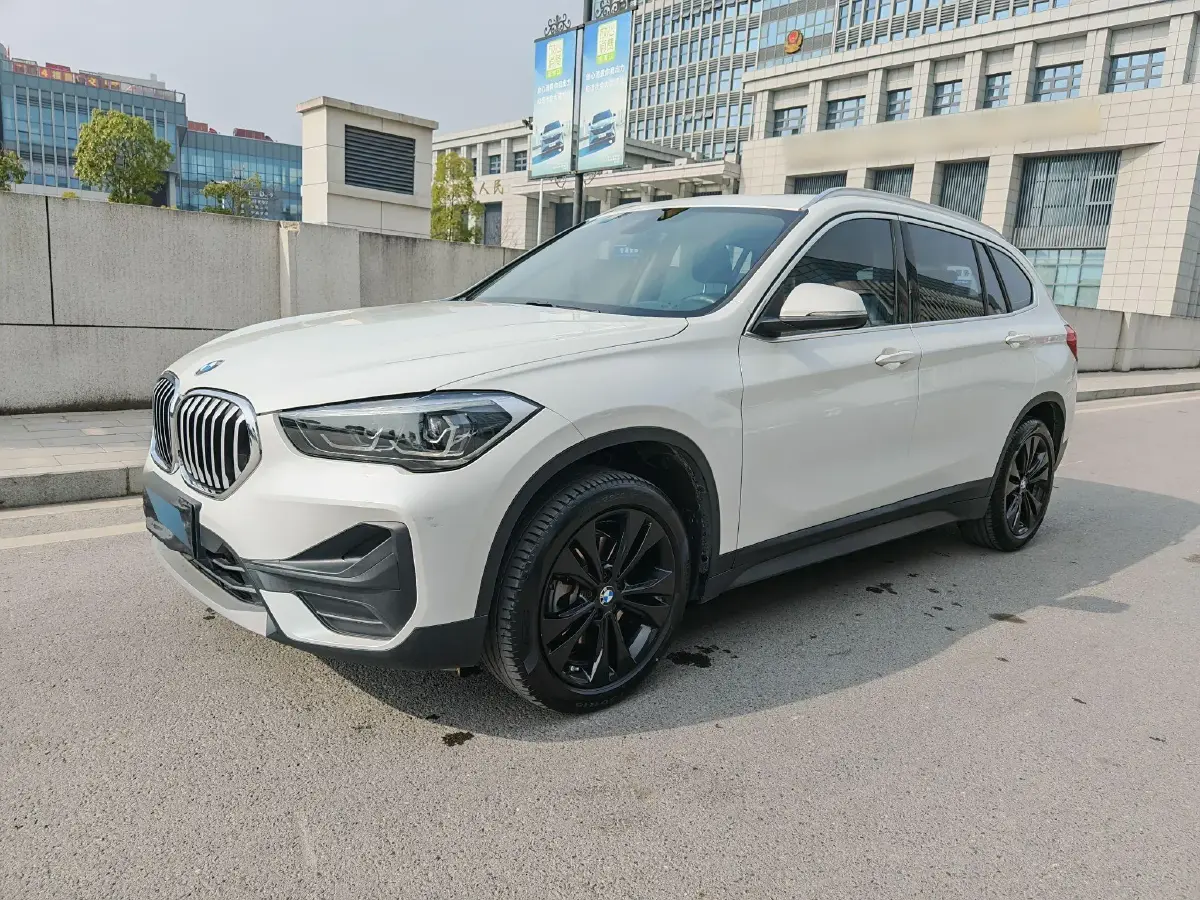 2020 BMW X1 1.5T 140HP L3 7DCT