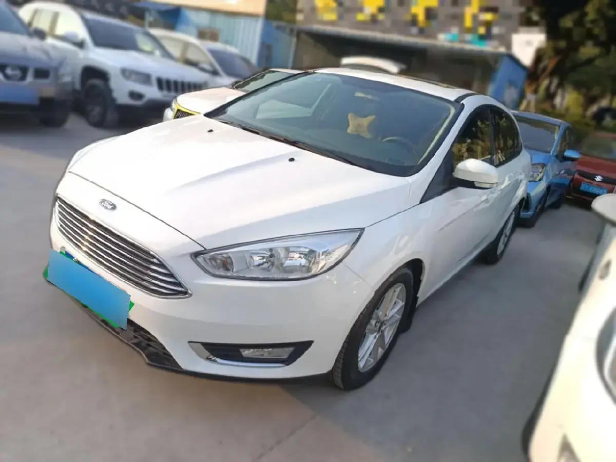 2017 Ford Focus 1.0T 125HP L3 6AT