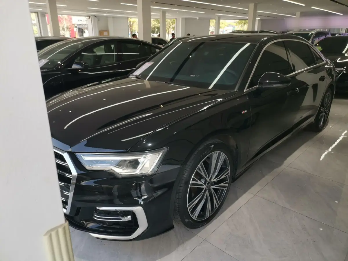 2023 Audi A6L 2.0T 245HP L4 7DCT