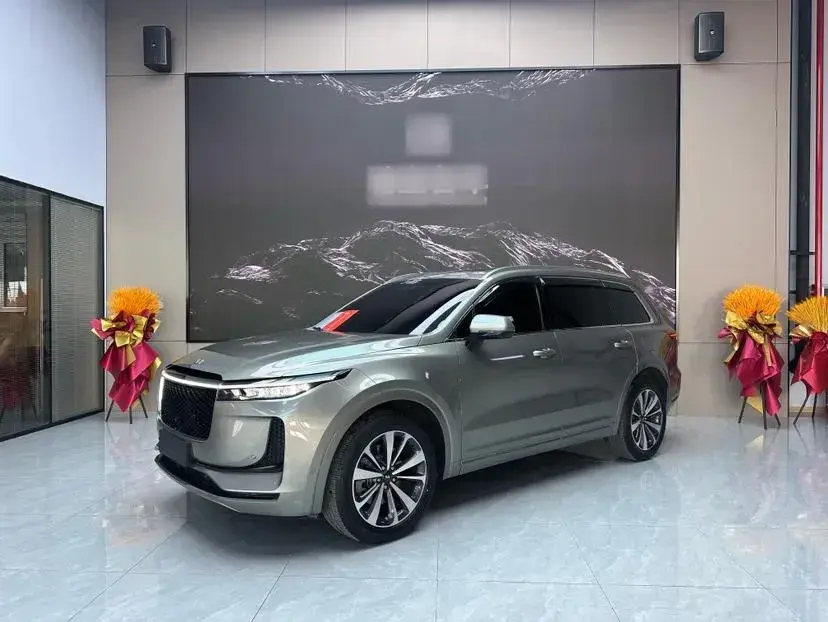 2020 Li ONE Range Extended 131HP REEV 40.5KWH