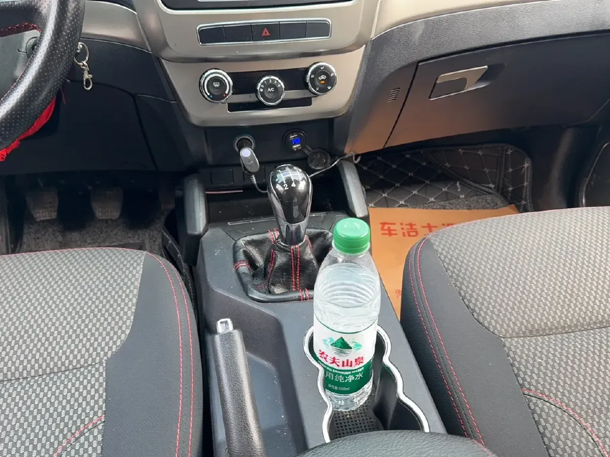 2014 Geely GX7 1.8L 139HP L4 5MT,autocango,china used car exporter,china ev exporter,chinese used car exporter,chinese used ev exporter