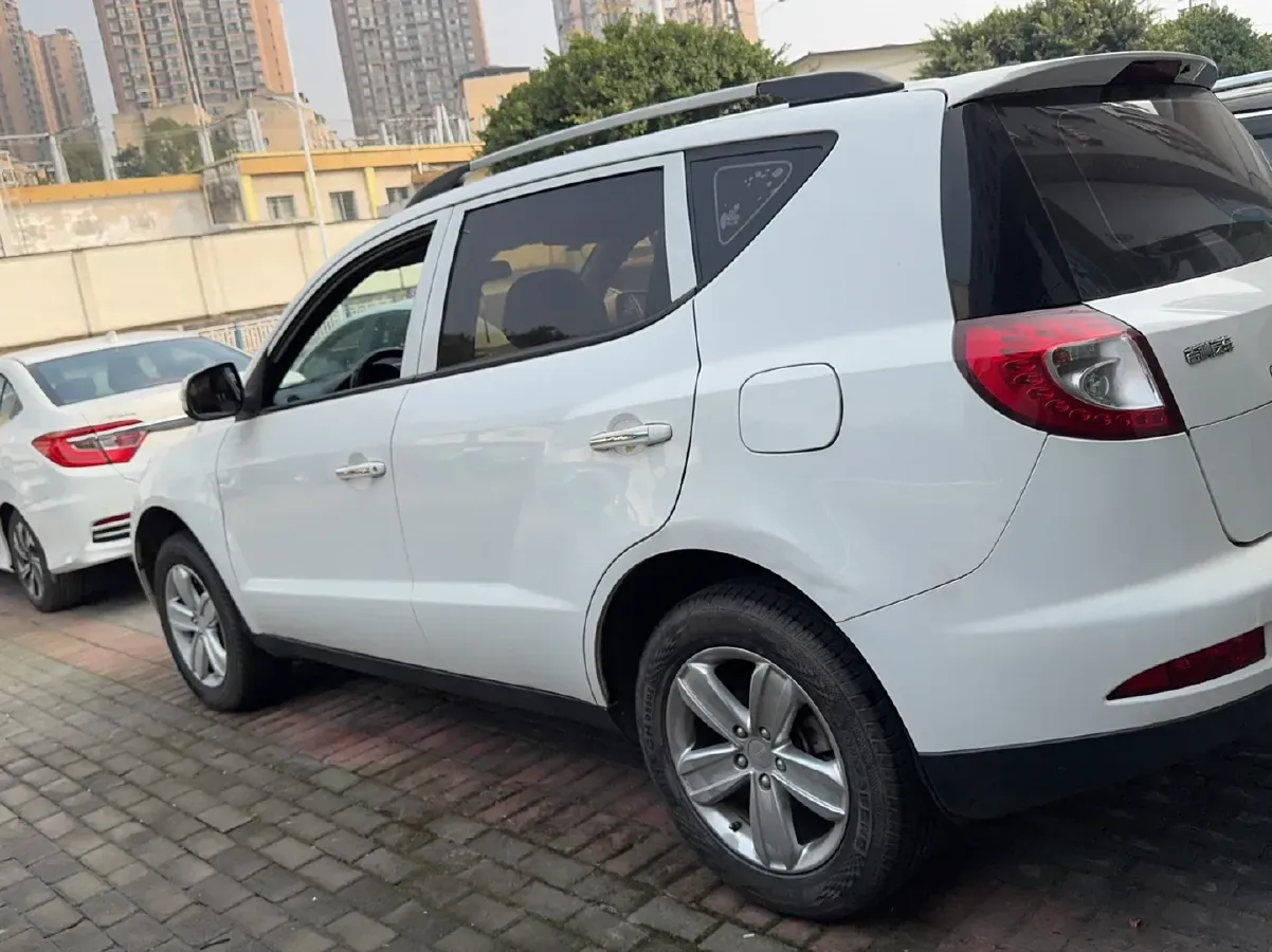 2014 Geely GX7 1.8L 139HP L4 5MT,autocango,china used car exporter,china ev exporter,chinese used car exporter,chinese used ev exporter