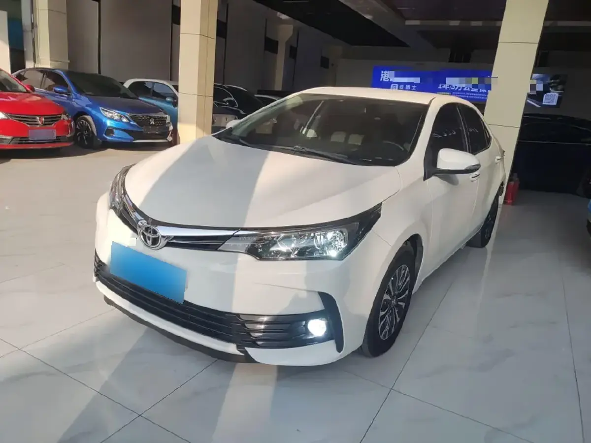 2018 Toyota Corolla 1.2T 116HP L4 CVT