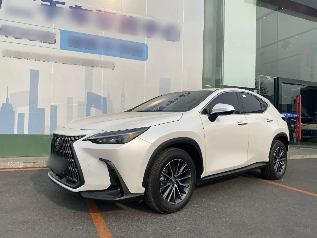 2023 Lexus NX 2.5L 189HP L4 E-CVT Hybrid