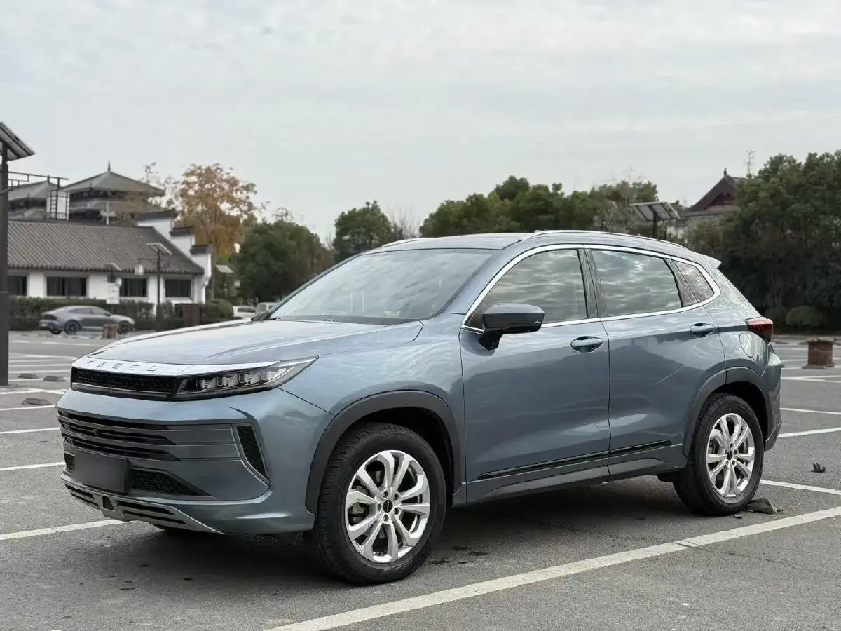 2019 Exceed LX 1.6T 197HP L4 7DCT