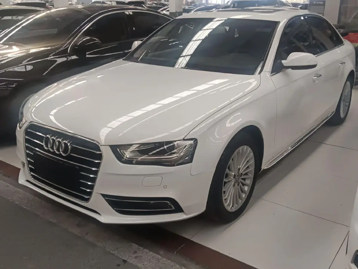 2016 Audi A4L 2.0T 180HP L4 CVT