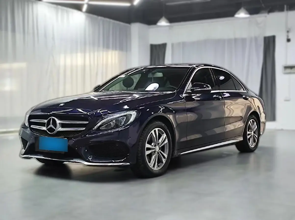 2017 Mercedes-Benz C Class 2.0T 184HP L4 7AT