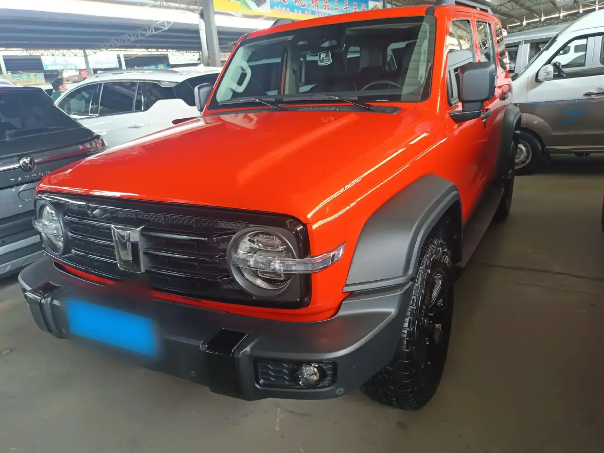 2021 Tank 300 2.0T 227HP L4 8AT