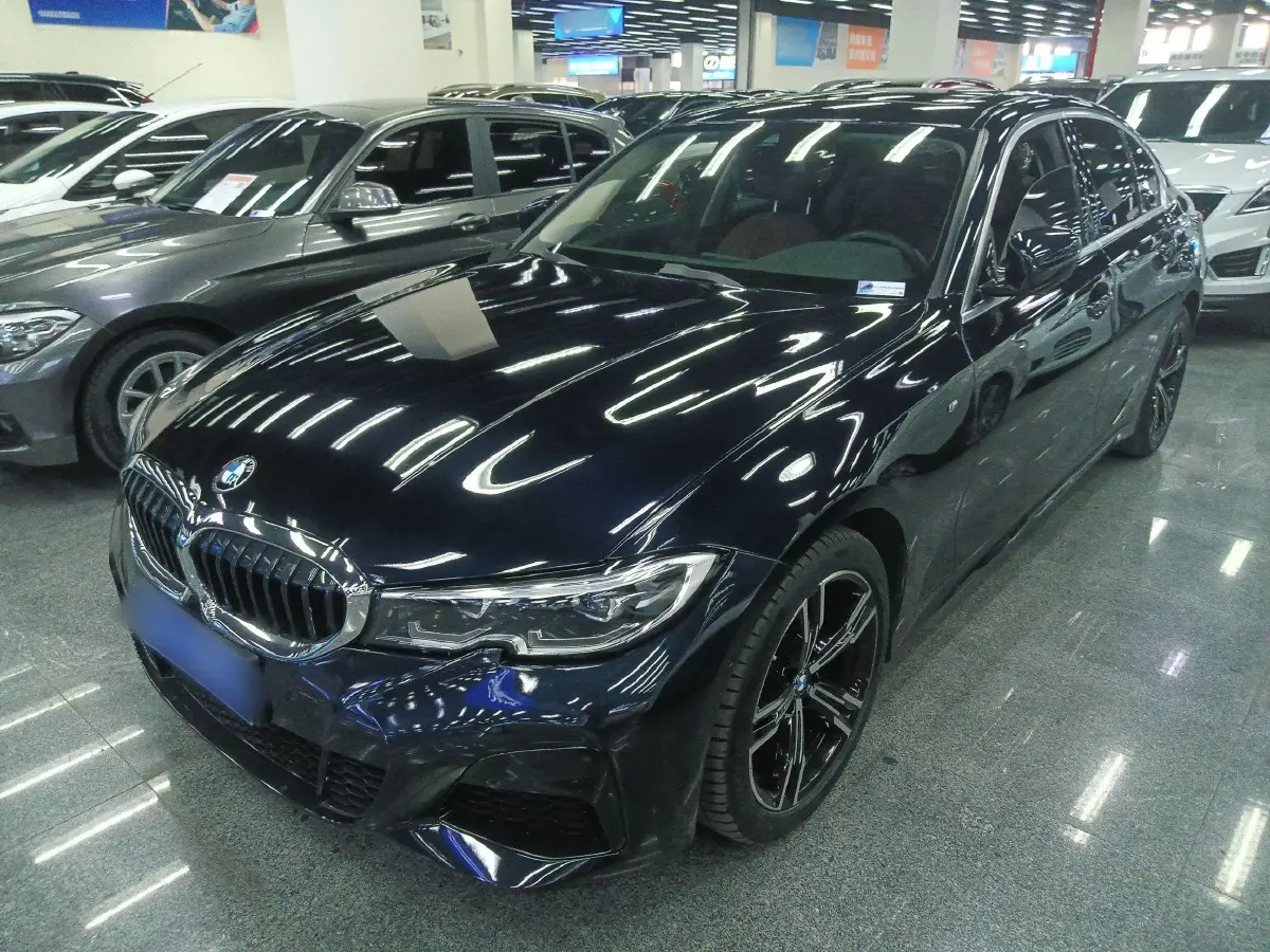 2022 BMW 3 Series 2.0T 184HP L4 8AT