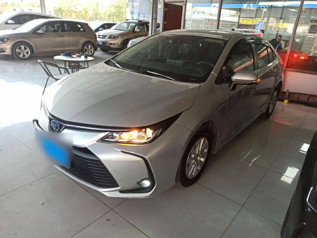 2022 Toyota Corolla 1.8L 98HP L4 E-CVT Hybrid