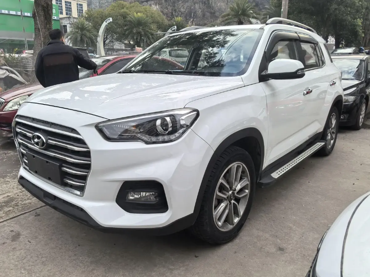 2018 Hyundai ix35 2.0L 160HP L4 6AT