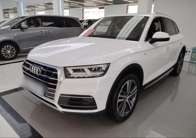 2018 Audi Q5L 2.0T 252HP L4 7DCT