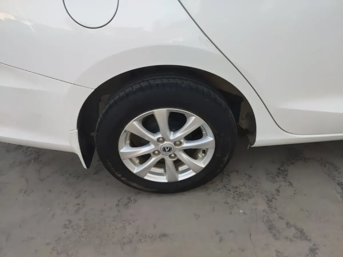 2018 ChangAn Alsvin 1.4L 101HP L4 5MT,autocango,china used car exporter,china ev exporter,chinese used car exporter,chinese used ev exporter