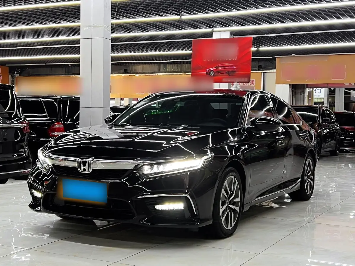 2019 Honda Inspire 2.0L 146HP L4 E-CVT Hybrid