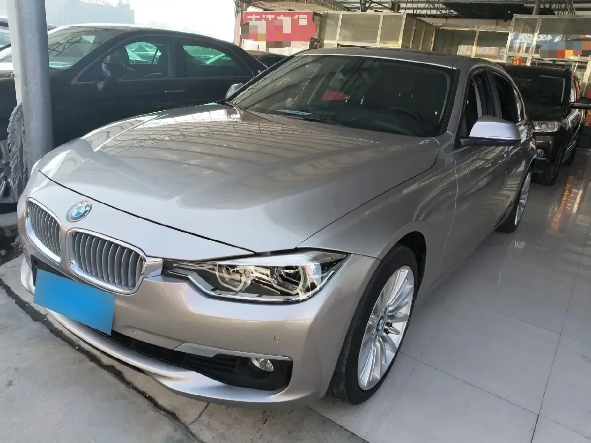 2018 BMW 3 Series 2.0T 184HP L4 8AT