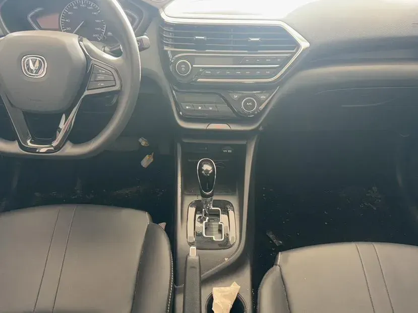 2019 ChangAn Alsvin 1.5L 107HP L4 5DCT,autocango,china used car exporter,china ev exporter,chinese used car exporter,chinese used ev exporter